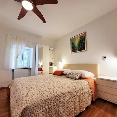 Sena - Private Pool, Sports Field, Bbq, Parking - Lovrec * Opanci