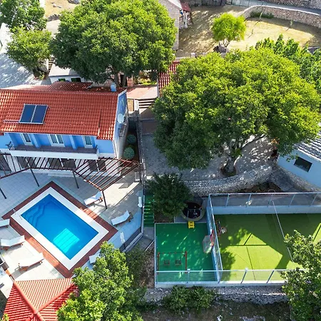 Sena - Private Pool, Sports Field, Bbq, Parking - Lovrec * Opanci
