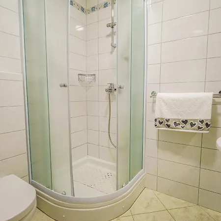 Sena- Private 5 Bedroom With Pool, Lovrec, Makarska *