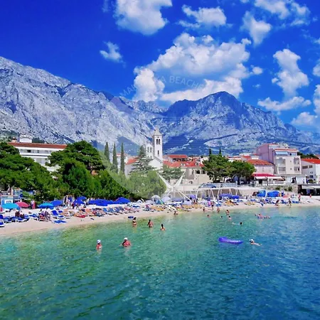 Ferienhaus Sena- Private 5 Bedroom With Pool, Lovrec, Makarska Opanci