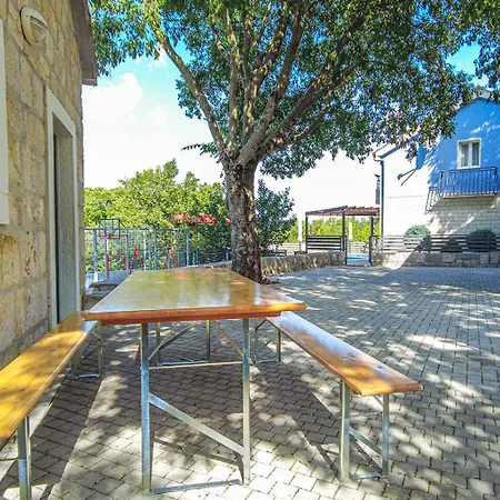 Sena- Private 5 Bedroom With Pool, Lovrec, Makarska Ferienhaus Opanci