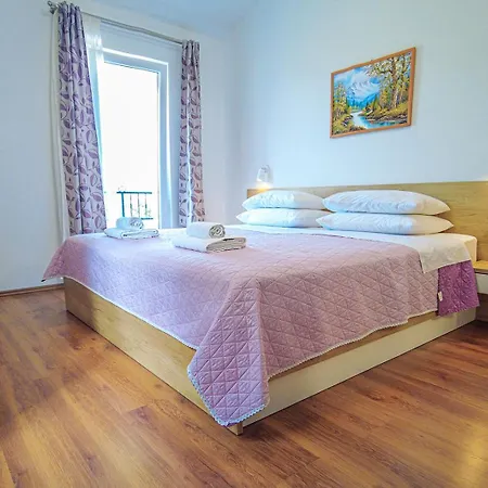 Sena- Private 5 Bedroom With Pool, Lovrec, Makarska Ferienhaus *